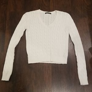 Brandy Melville Cable Knit Long Sleeve Sweater